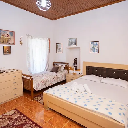 Near Llogara National Park Apartment *