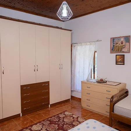 Apartment Near Llogara National Park Dukat